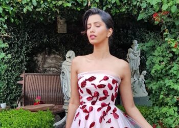 Manasvi Mamgai Biography, Age, Height, Family, Boyfriend & More