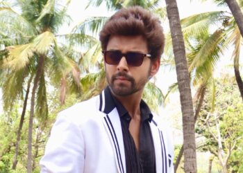 Samarth Jurel Biography, Age, Height, Family, Boyfriend & More