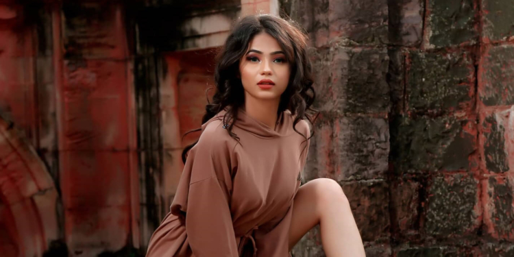 Anjali Dhariwal Biography, Age, Height, Family, Boyfriend & More 1 Anjali Dhariwal Biography, Age, Height, Family, Boyfriend & More