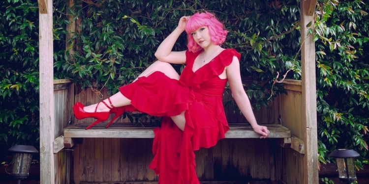 Evie Rees Biography, Age, Height, Family, Boyfriend & More 1 Evie Rees Biography, Age, Height, Family, Boyfriend & More
